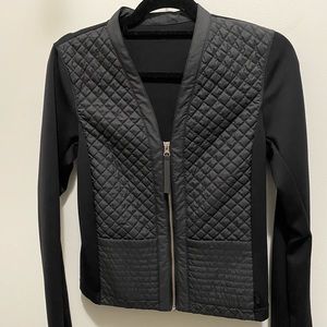 Lululemon size 6 jacket
